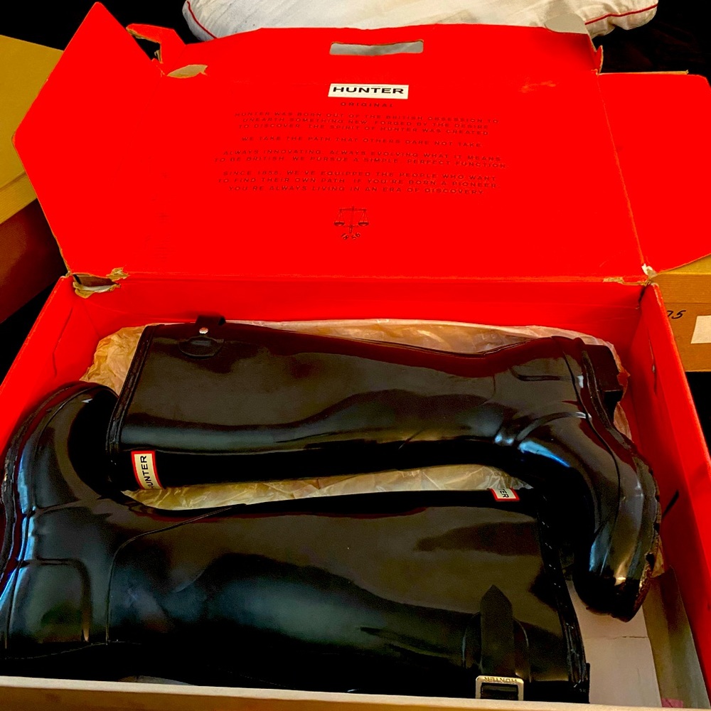 Tall Glossy Hunter boots!